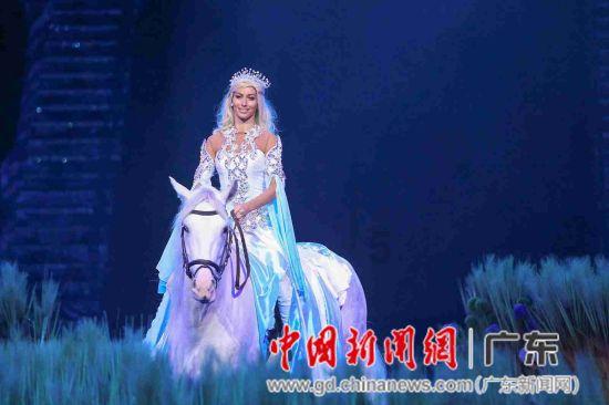 张颂文微博卖力宣传小米14 Pro 网友:培训得太专业
