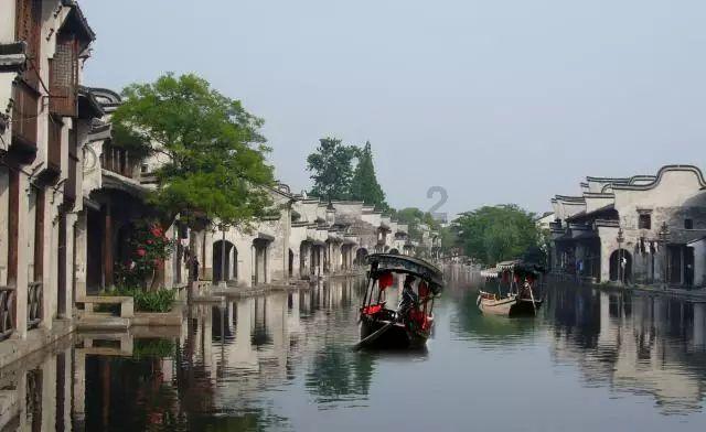 痛风用止疼药非甾体还是秋水仙碱？哪个止疼效果更好？一文说清